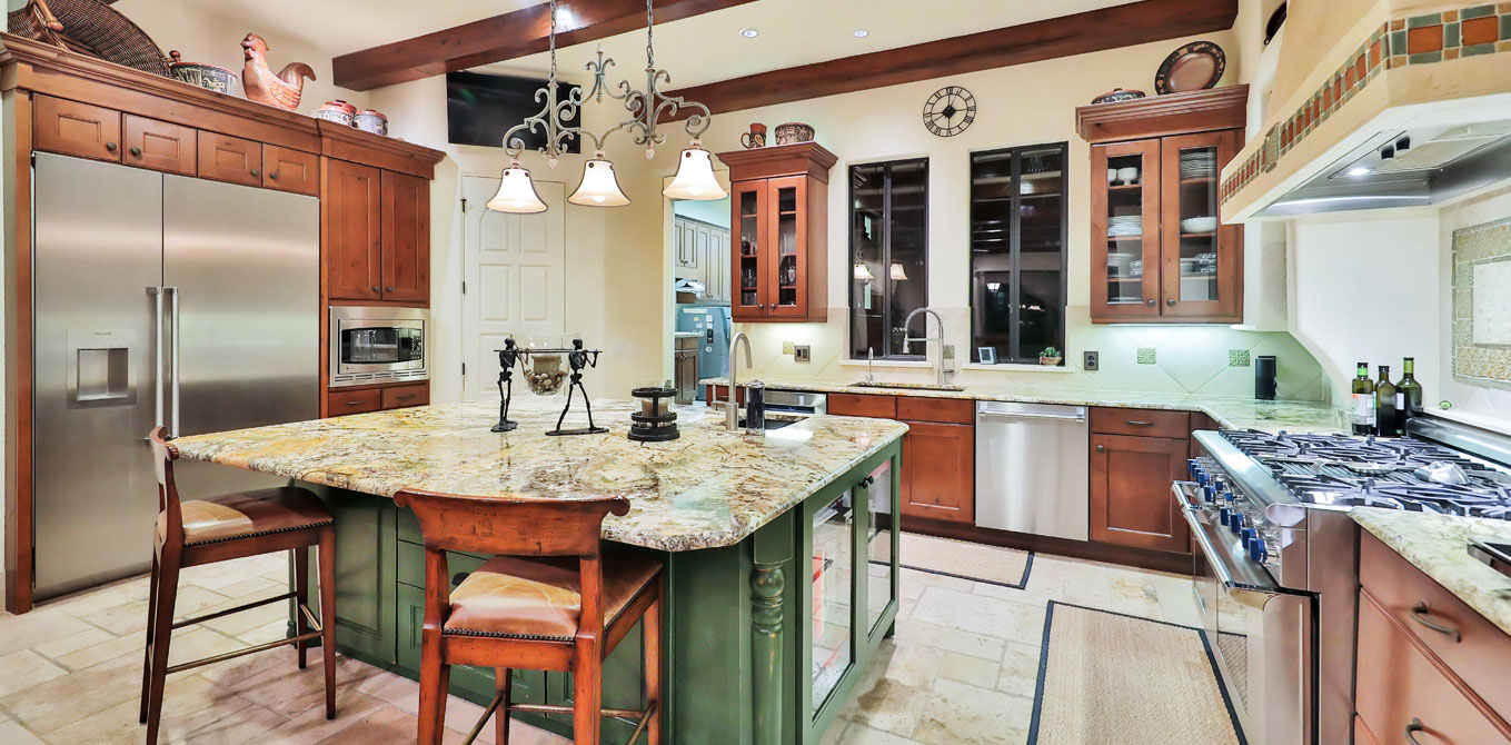 kitchen space in florida luxury homes